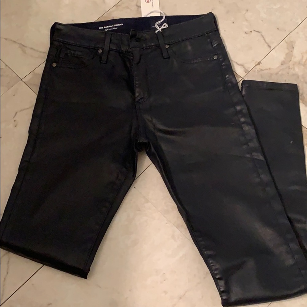The Farrah Skinny Jeans
